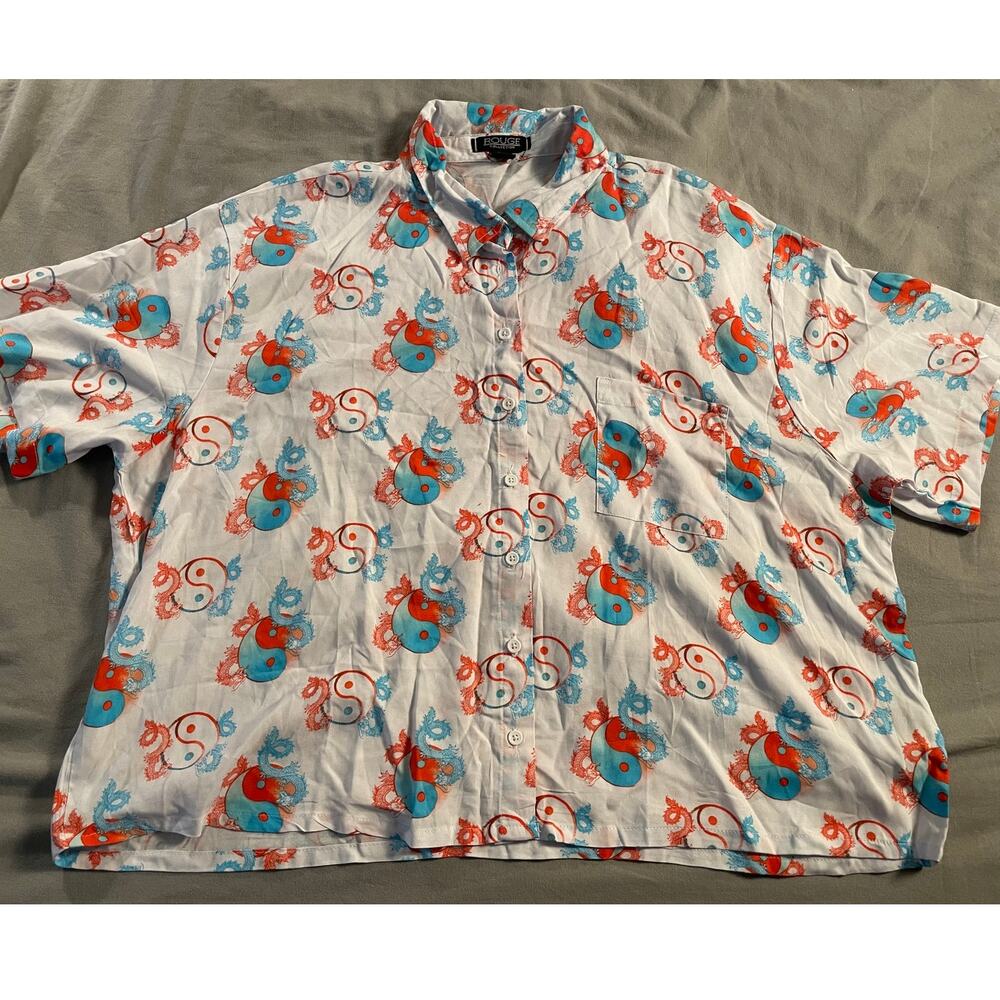 Rouge Collection SZ 2X yin/yang Short Sleeve Blouse
